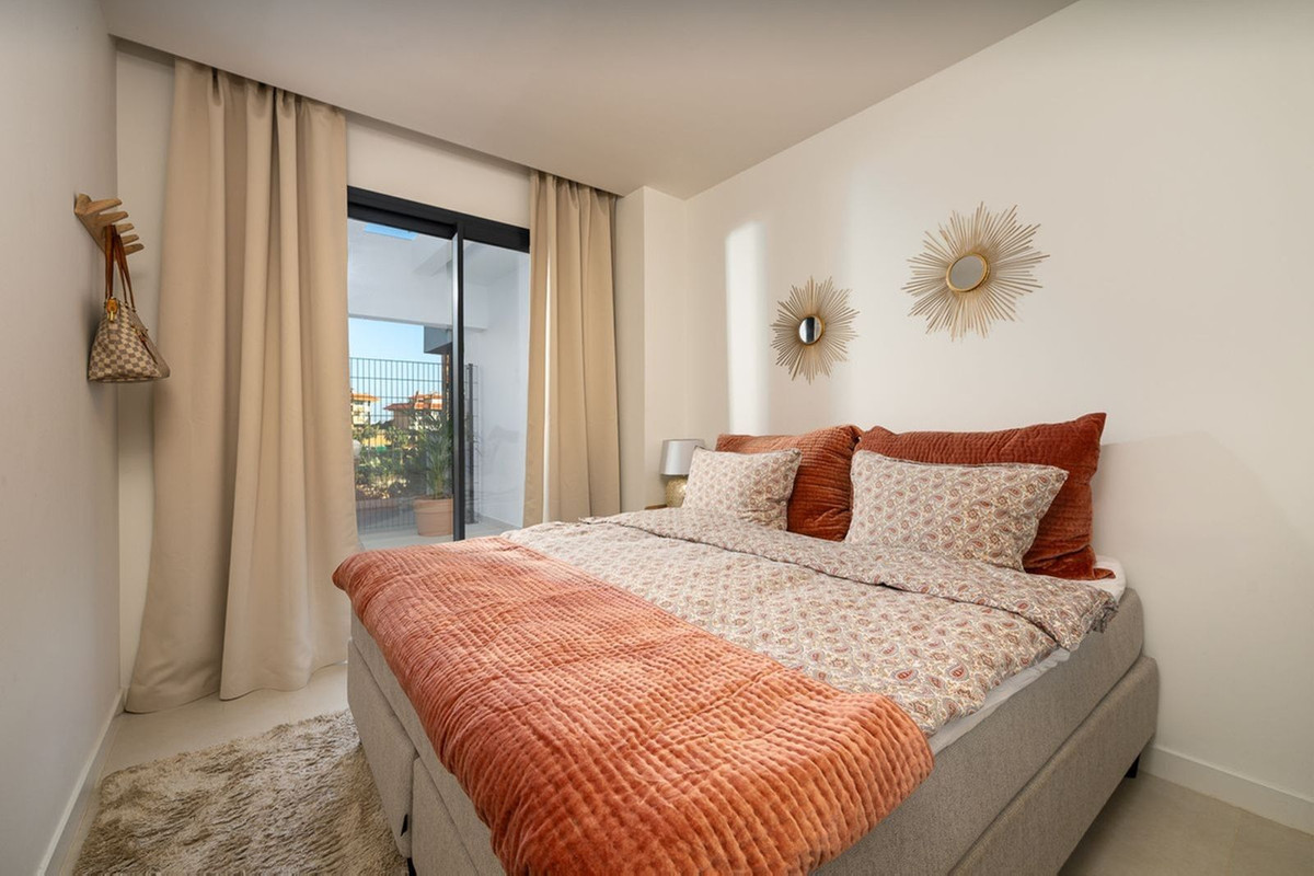 Se vende Apartamento Planta Baja de 2 dormitorios en Costa Del Sol, Málaga, España