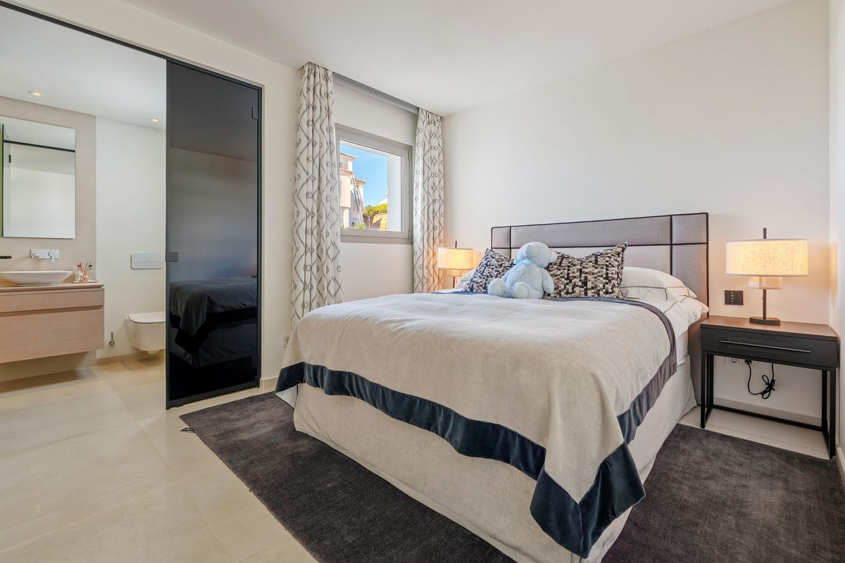 Se vende Villa - Chalet de 3 dormitorios en Costa Del Sol, Málaga, España