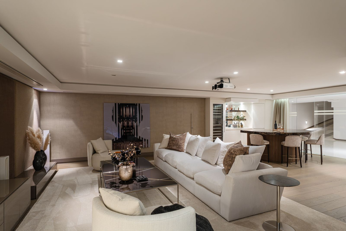 4 Bed Townhouse for sale in Marbella Costa Del Sol, Málaga, Spain