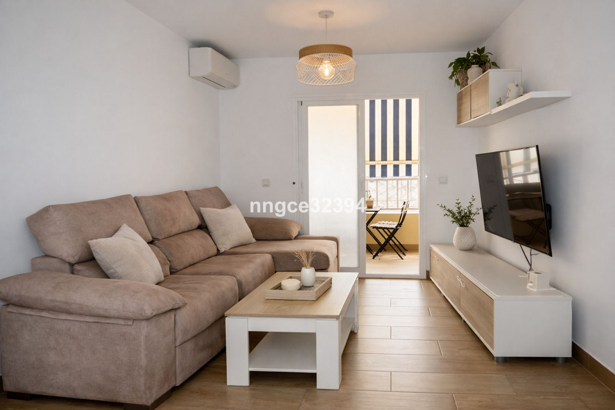 Se vende Apartamento Planta Media de 3 dormitorios en Costa Del Sol, Málaga, España