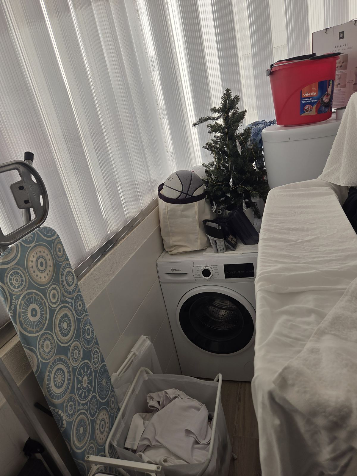 Se vende Apartamento Planta Media de 3 dormitorios en Costa Del Sol, Málaga, España