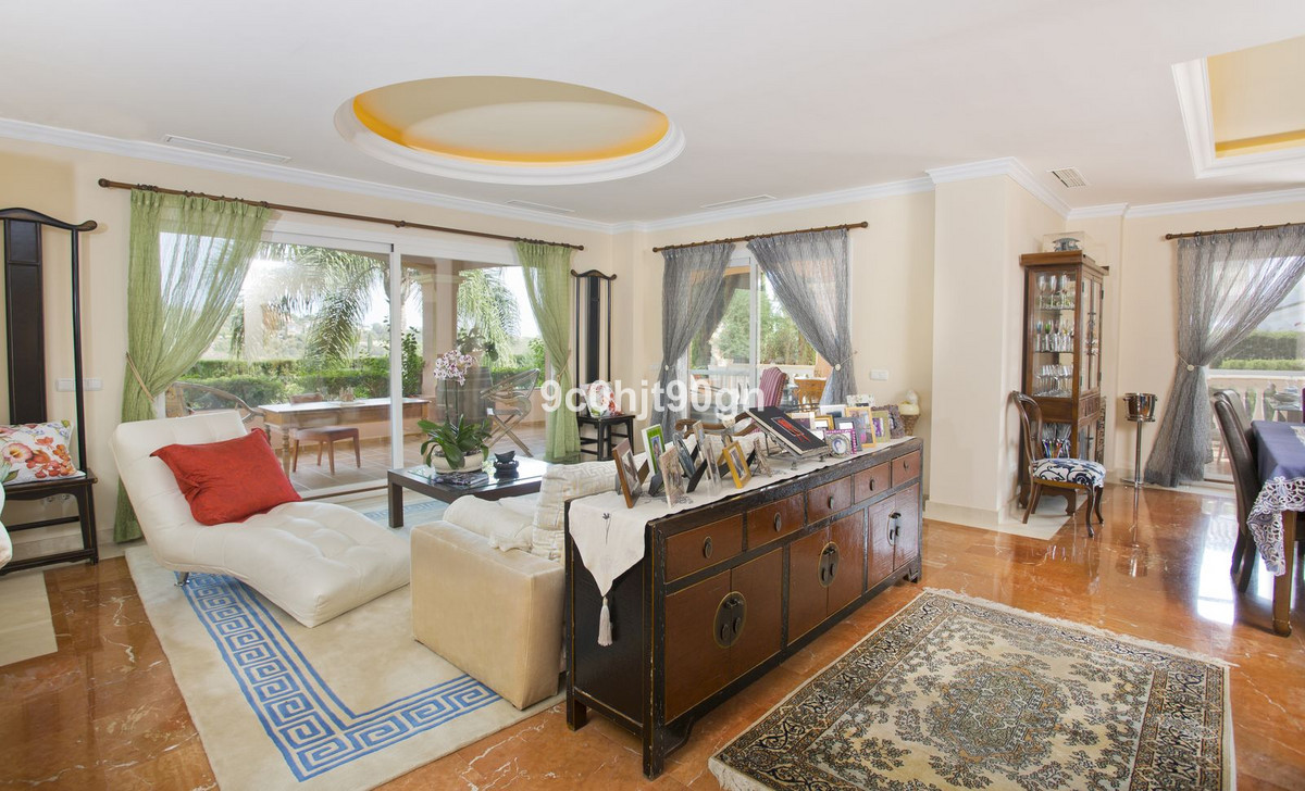 6 Bed Townhouse for sale in Elviria Costa Del Sol, Málaga, Spain