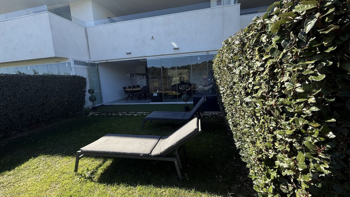 Se vende Apartamento Planta Baja de 2 dormitorios en Costa Del Sol, Málaga, España
