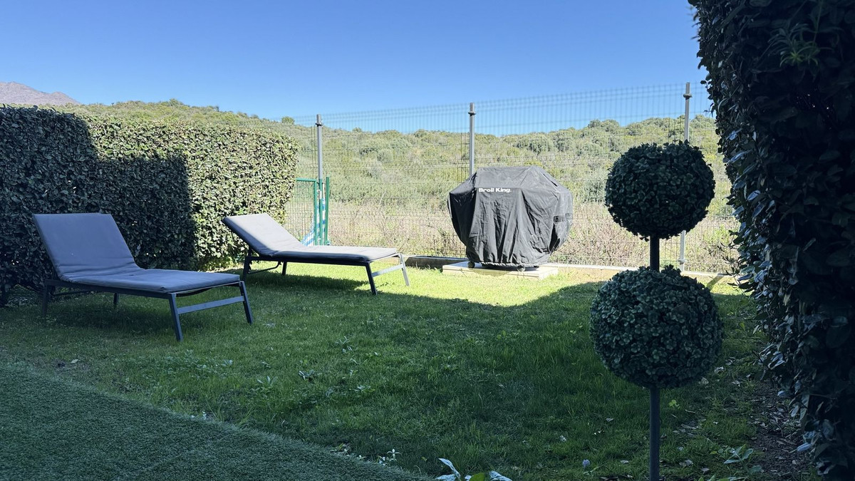Se vende Apartamento Planta Baja de 2 dormitorios en Costa Del Sol, Málaga, España