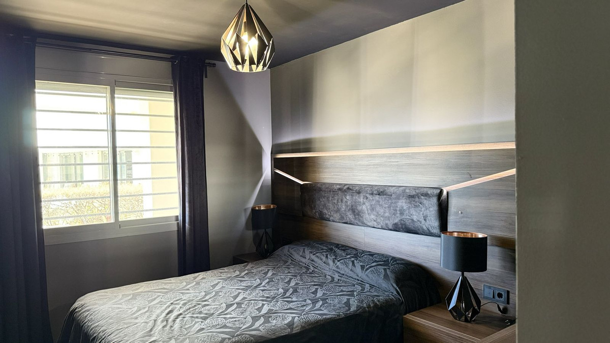 Se vende Apartamento Planta Baja de 2 dormitorios en Costa Del Sol, Málaga, España