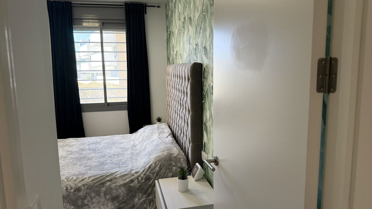 Se vende Apartamento Planta Baja de 2 dormitorios en Costa Del Sol, Málaga, España