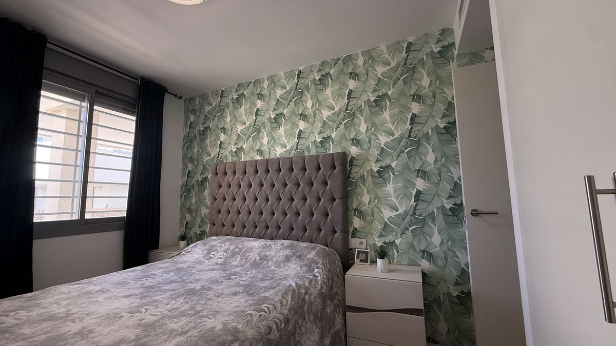 Se vende Apartamento Planta Baja de 2 dormitorios en Costa Del Sol, Málaga, España