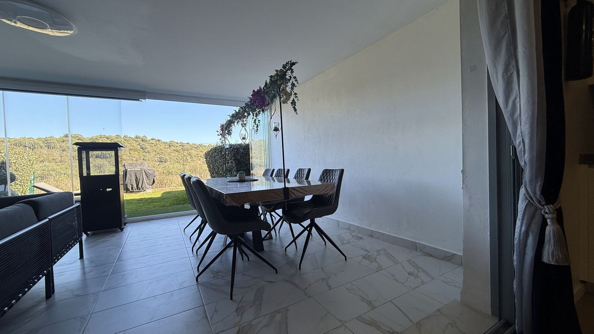 Se vende Apartamento Planta Baja de 2 dormitorios en Costa Del Sol, Málaga, España