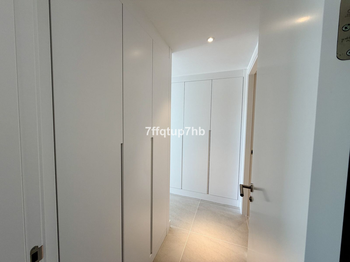 2 Bed Apartment for sale in Estepona Costa Del Sol, Málaga, Spain