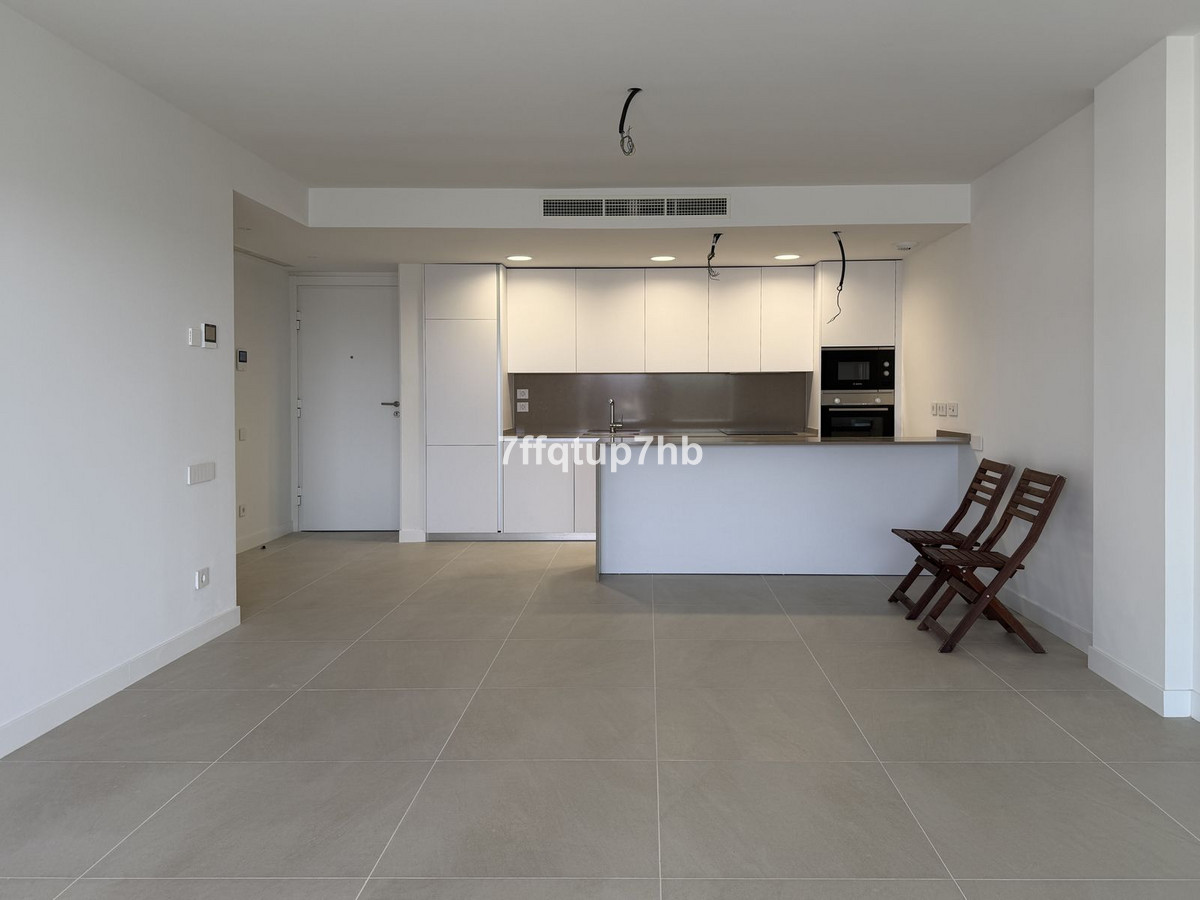 2 Bed Apartment for sale in Estepona Costa Del Sol, Málaga, Spain
