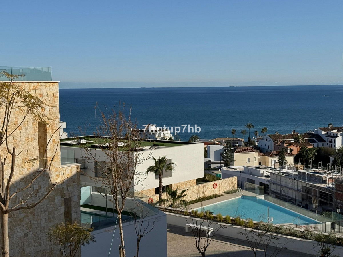 2 Bed Apartment for sale in Estepona Costa Del Sol, Málaga, Spain