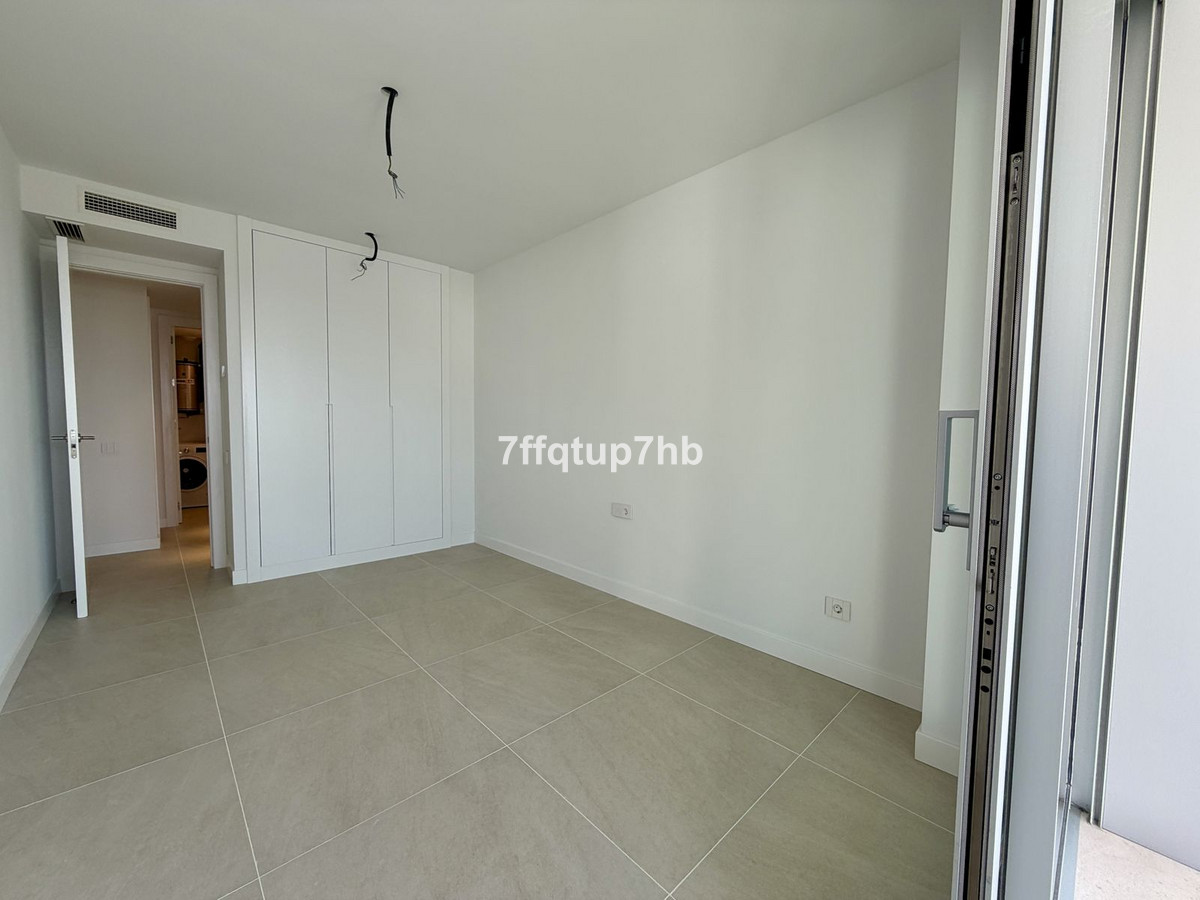 2 Bed Apartment for sale in Estepona Costa Del Sol, Málaga, Spain