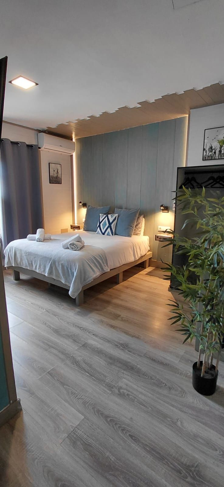 12 Bed Townhouse for sale in Marbella Costa Del Sol, Málaga, Spain