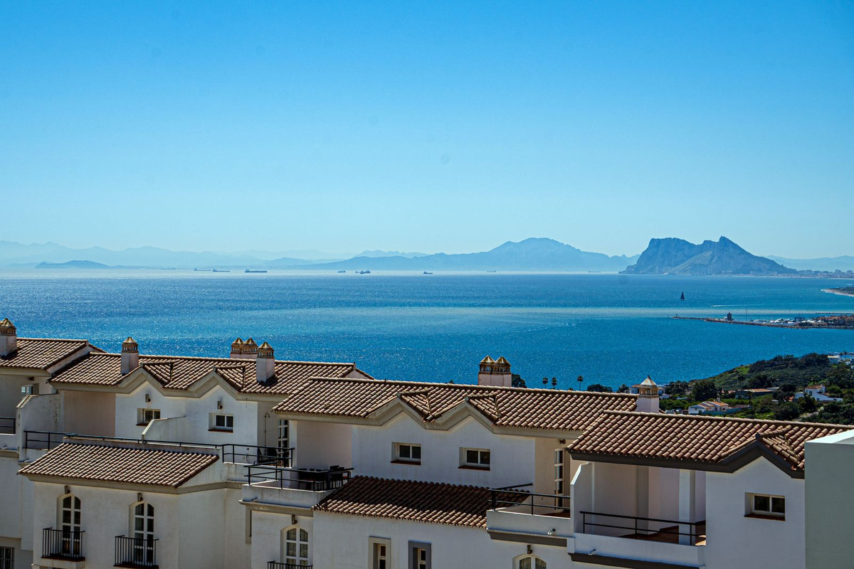 4 Bed Townhouse for sale in Manilva Costa Del Sol, Málaga, Spain