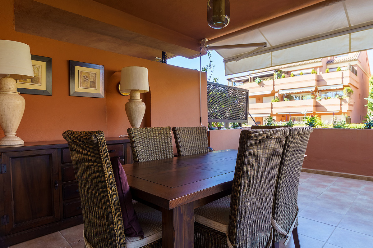2 Bed Apartment for sale in Puerto Banús Costa Del Sol, Málaga, Spain