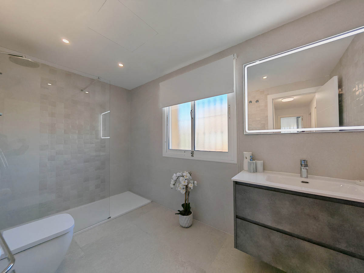 4 Bed Townhouse for sale in Riviera Del Sol Costa Del Sol, Málaga, Spain