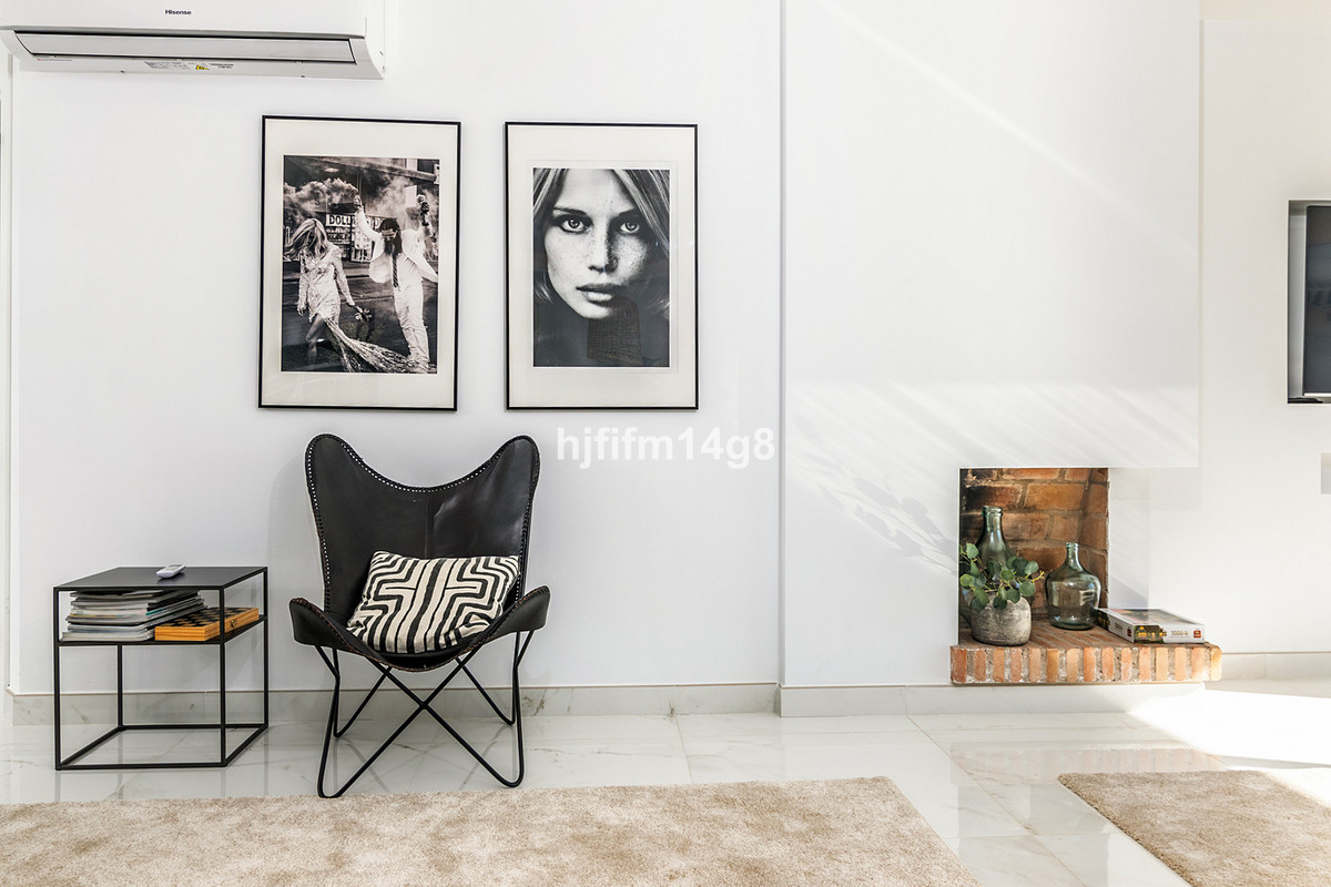 3 Bed Apartment for sale in Nueva Andalucía Costa Del Sol, Málaga, Spain