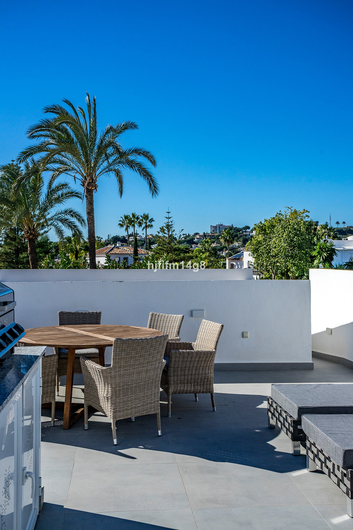 3 Bed Apartment for sale in Nueva Andalucía Costa Del Sol, Málaga, Spain
