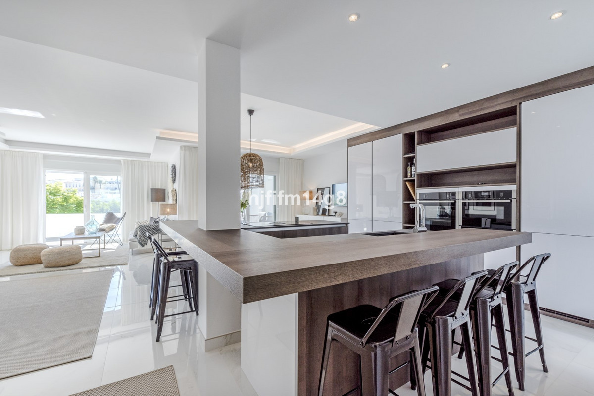 3 Bed Apartment for sale in Nueva Andalucía Costa Del Sol, Málaga, Spain
