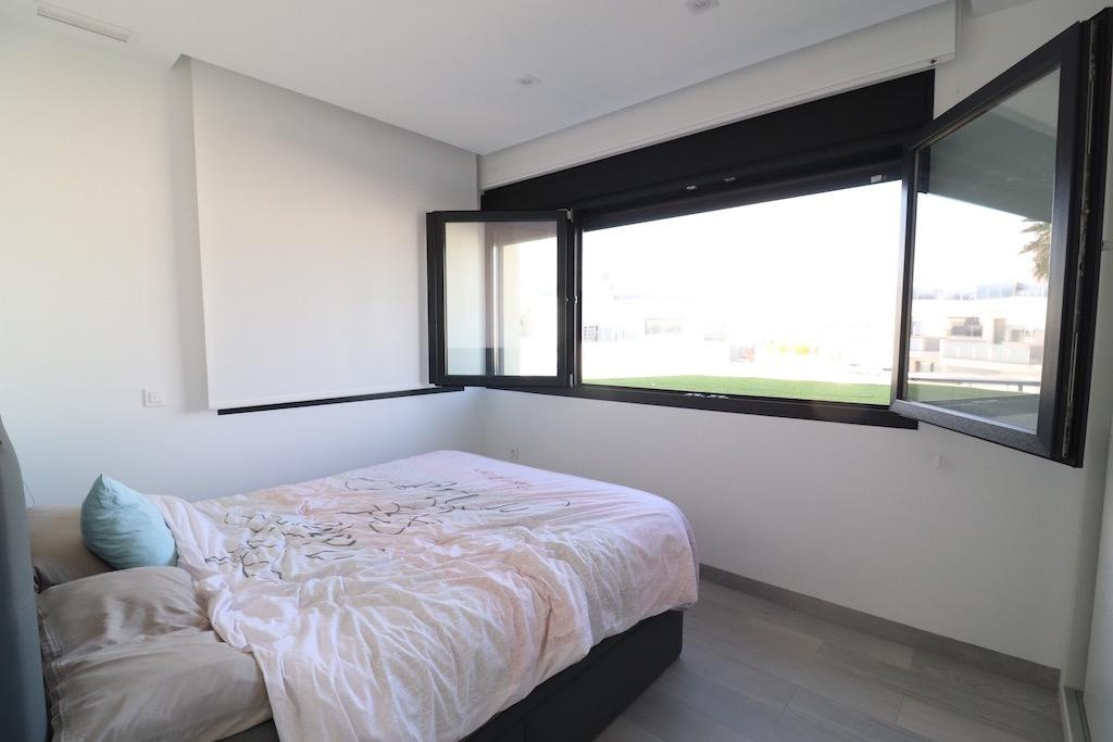 3 Bed Townhouse for sale in Lomas De Cabo Roig Costa Blanca, Alicante, Spain