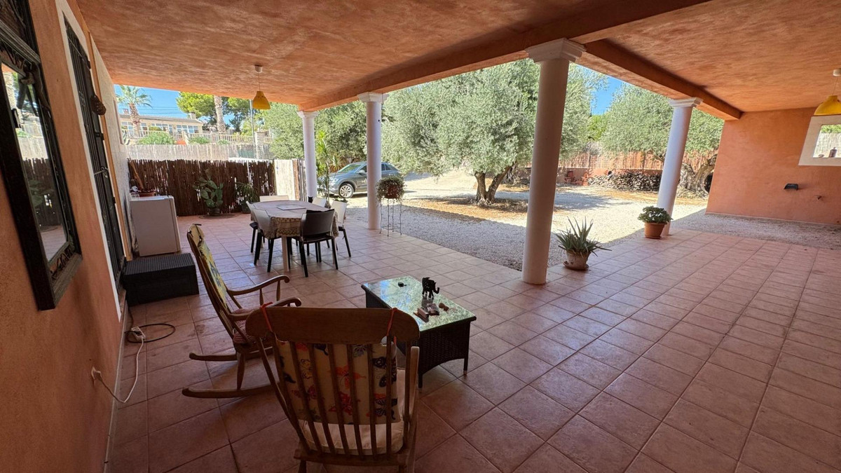 Se vende Finca - Cortijo de 6 dormitorios en Costa Blanca, Alicante, España