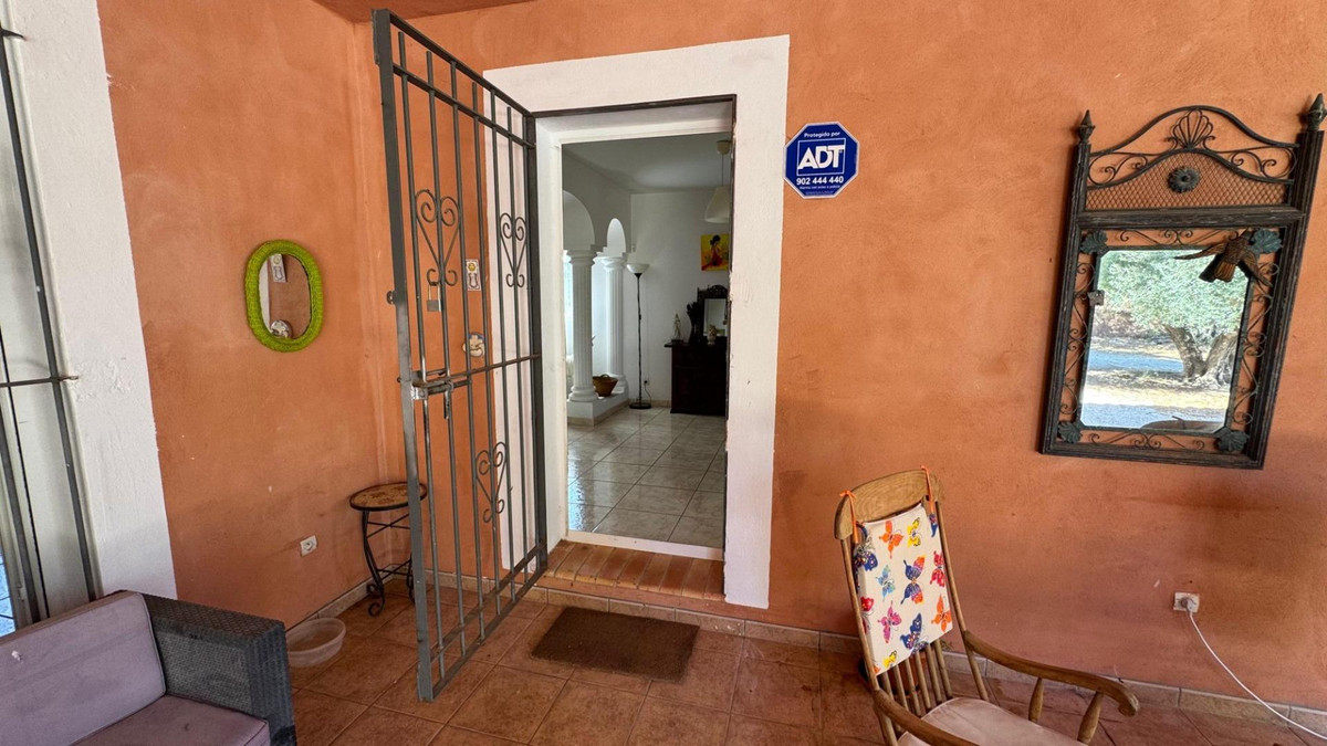 Se vende Finca - Cortijo de 6 dormitorios en Costa Blanca, Alicante, España