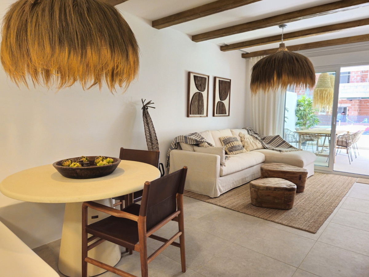 2 Bed Apartment for sale in Playa Flamenca Costa Blanca, Alicante, Spain