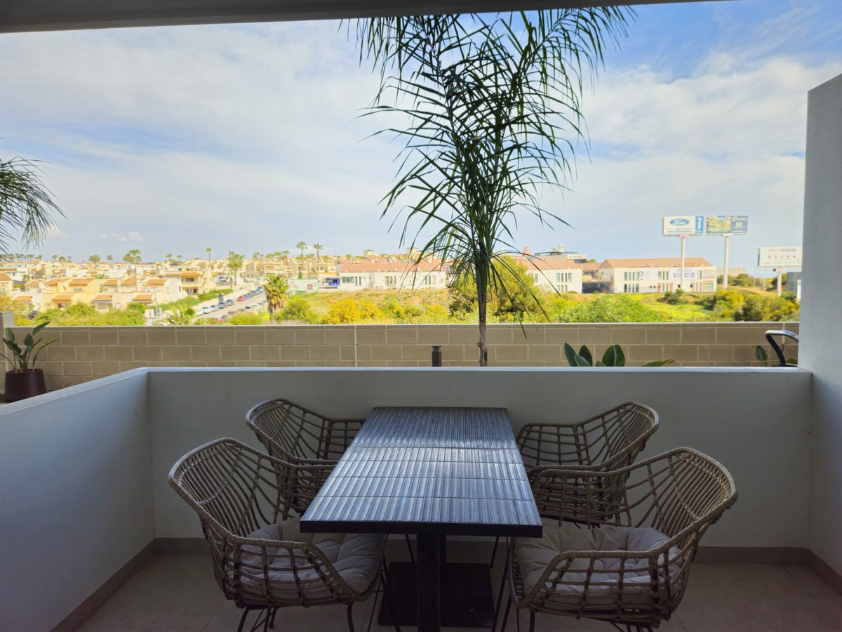 Se vende Apartamento Planta Baja de 2 dormitorios en Costa Blanca, Alicante, España