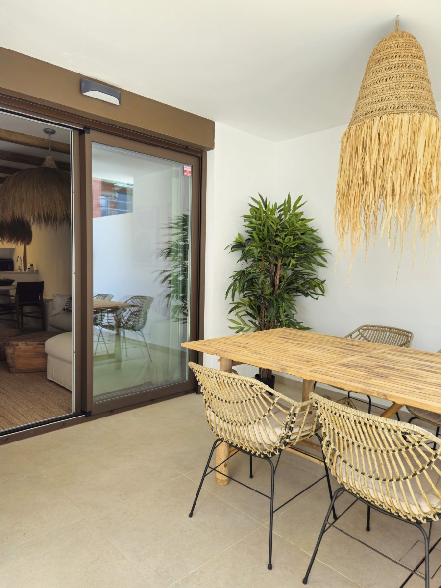 Se vende Apartamento Planta Baja de 2 dormitorios en Costa Blanca, Alicante, España