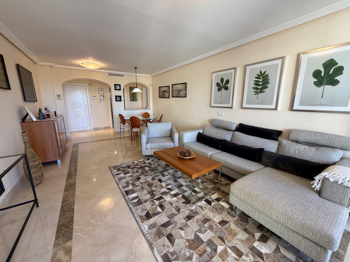 2 Bed Apartment for sale in Los Arqueros Costa Del Sol, Málaga, Spain