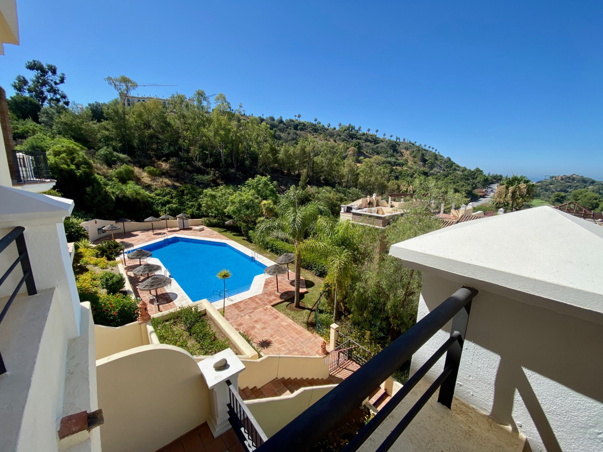 2 Bed Apartment for sale in Los Arqueros Costa Del Sol, Málaga, Spain
