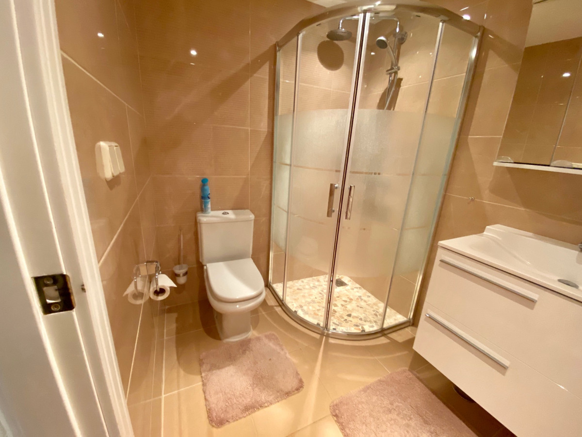 2 Bed Apartment for sale in Los Arqueros Costa Del Sol, Málaga, Spain