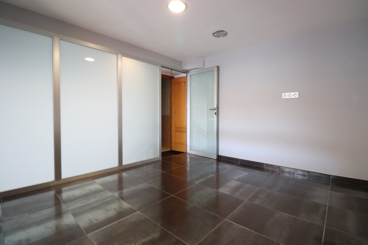 Se vende Otro  en Costa Blanca, Alicante, España