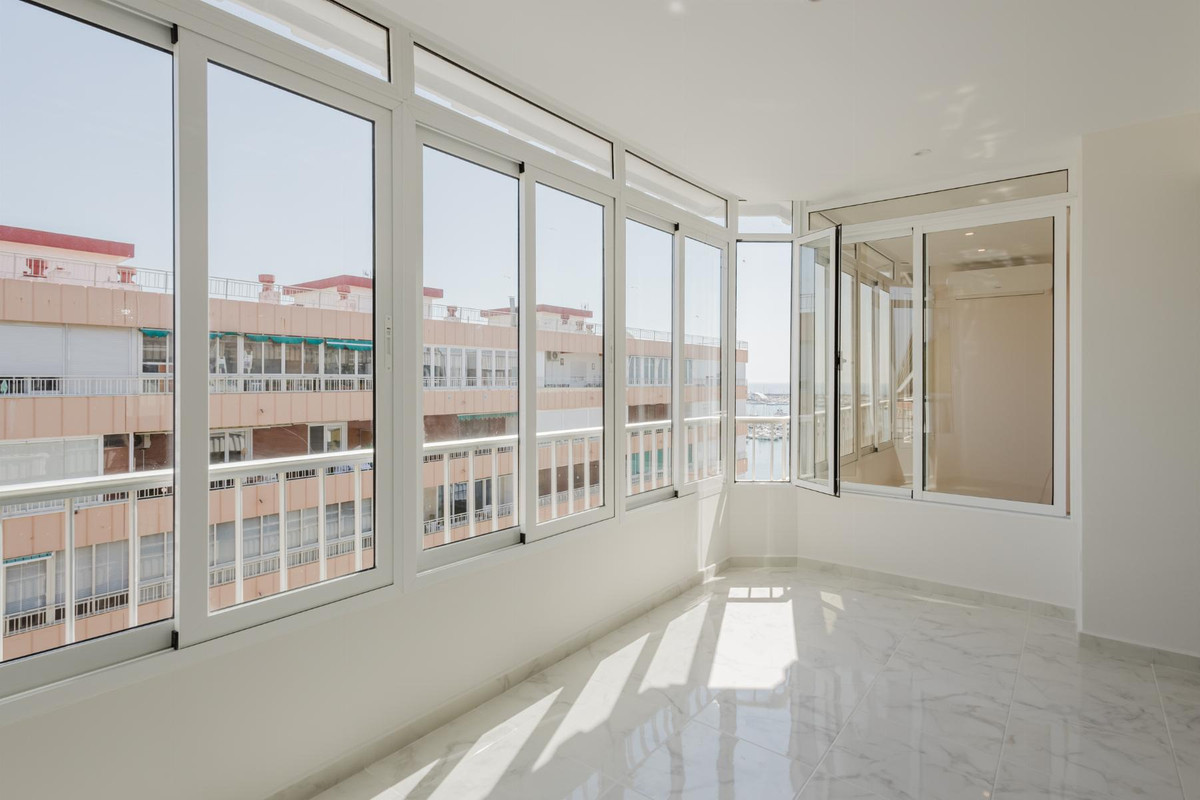 3 Bed Apartment for sale in Torrevieja Costa Blanca, Alicante, Spain