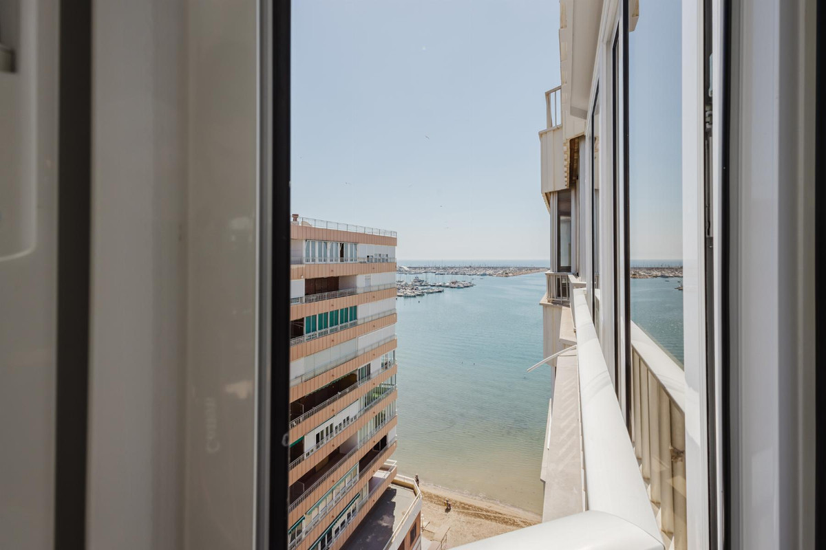 3 Bed Apartment for sale in Torrevieja Costa Blanca, Alicante, Spain