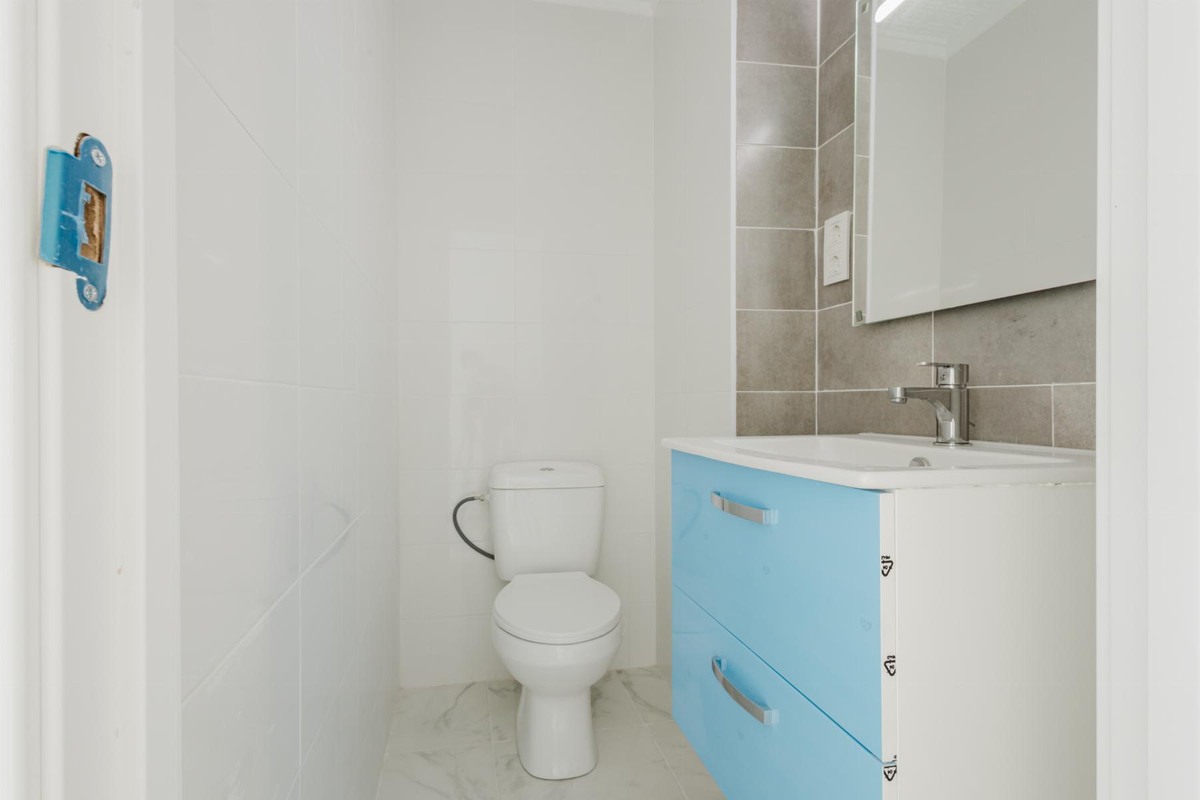 3 Bed Apartment for sale in Torrevieja Costa Blanca, Alicante, Spain