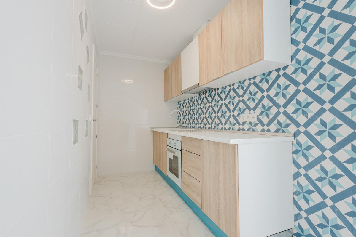 3 Bed Apartment for sale in Torrevieja Costa Blanca, Alicante, Spain