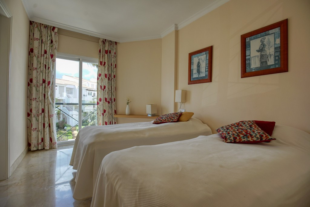 3 Bed Apartment for sale in Bel Air Costa Del Sol, Málaga, Spain