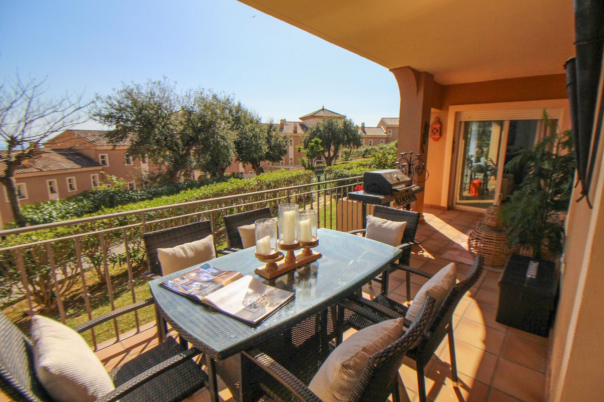 Se vende Apartamento Planta Baja de 2 dormitorios en Costa Del Sol, Málaga, España