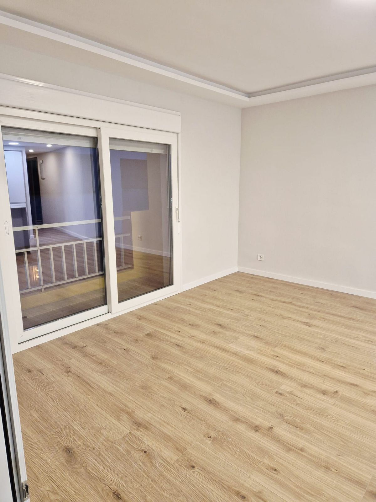 Se vende Apartamento Planta Media de 3 dormitorios en Costa Del Sol, Málaga, España