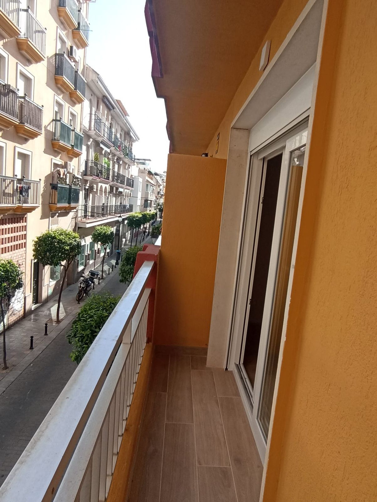 Se vende Apartamento Planta Media de 3 dormitorios en Costa Del Sol, Málaga, España