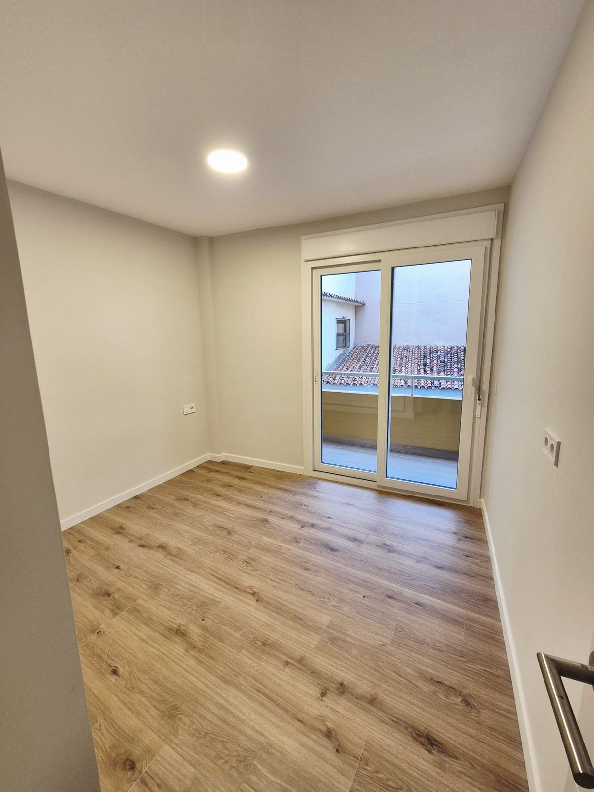 Se vende Apartamento Planta Media de 3 dormitorios en Costa Del Sol, Málaga, España