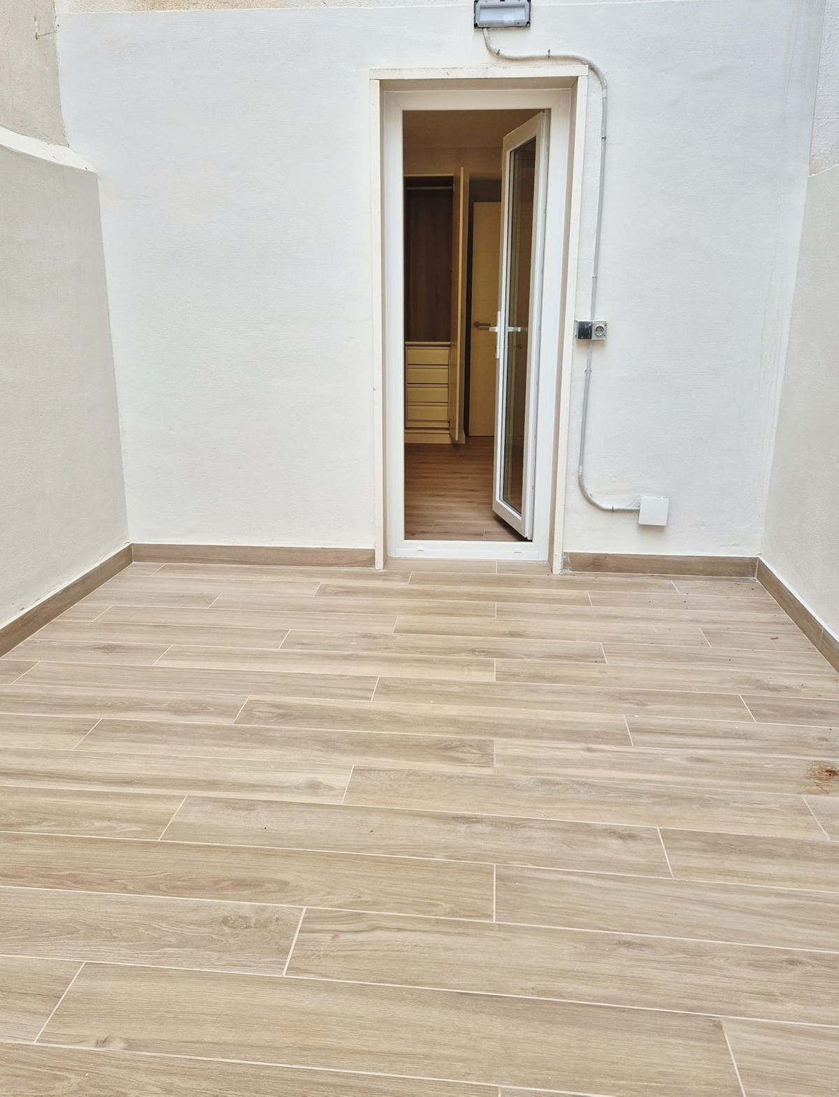 Se vende Apartamento Planta Media de 3 dormitorios en Costa Del Sol, Málaga, España