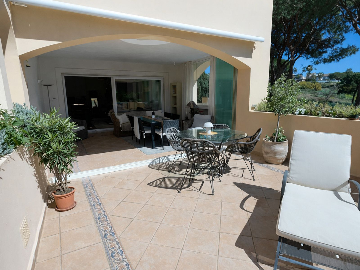 2 Bed Apartment for sale in Elviria Costa Del Sol, Málaga, Spain