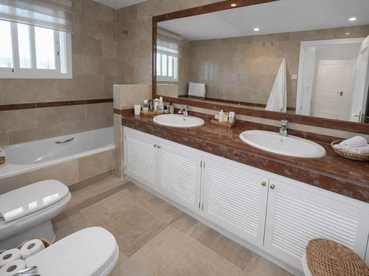 2 Bed Apartment for sale in Elviria Costa Del Sol, Málaga, Spain