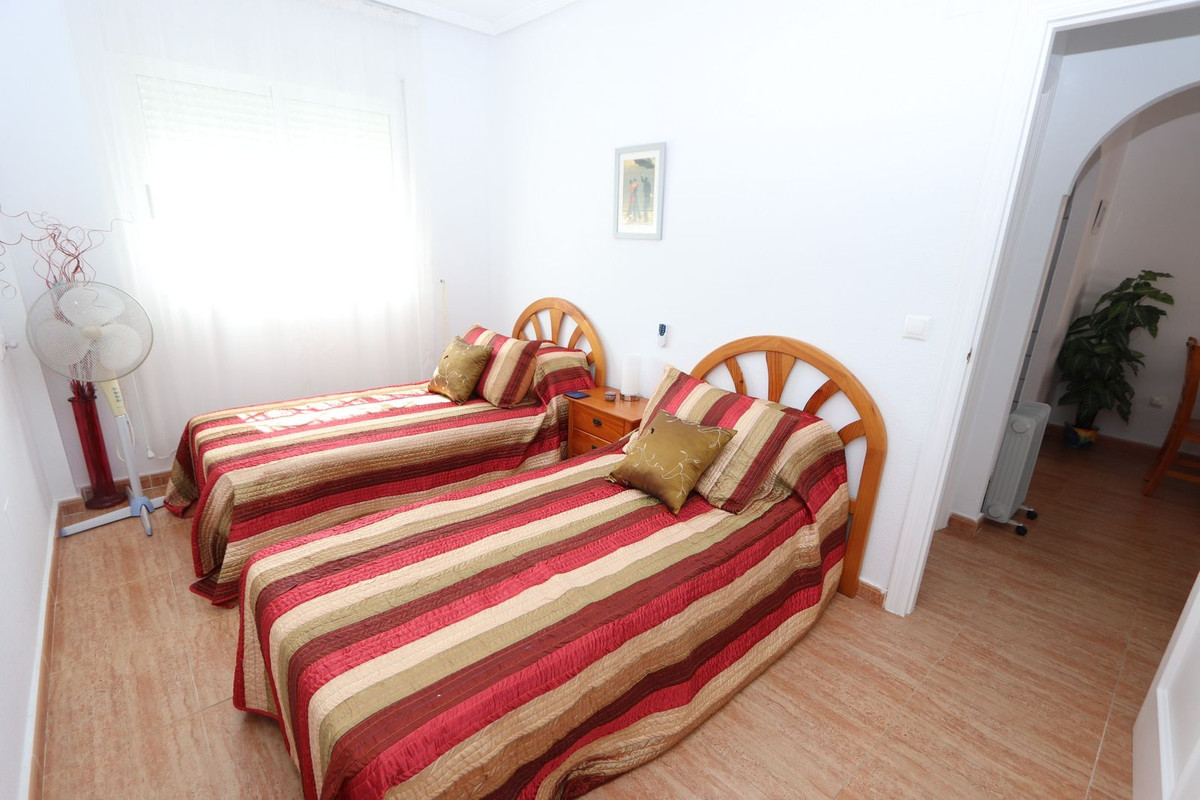 Se vende Ático de 2 dormitorios en Costa Blanca, Alicante, España