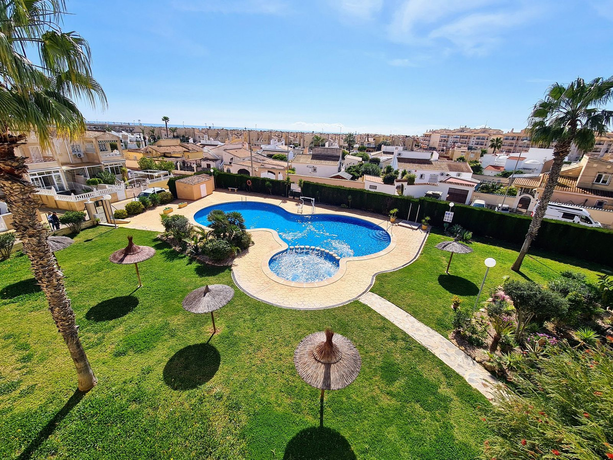 Se vende Ático de 2 dormitorios en Costa Blanca, Alicante, España