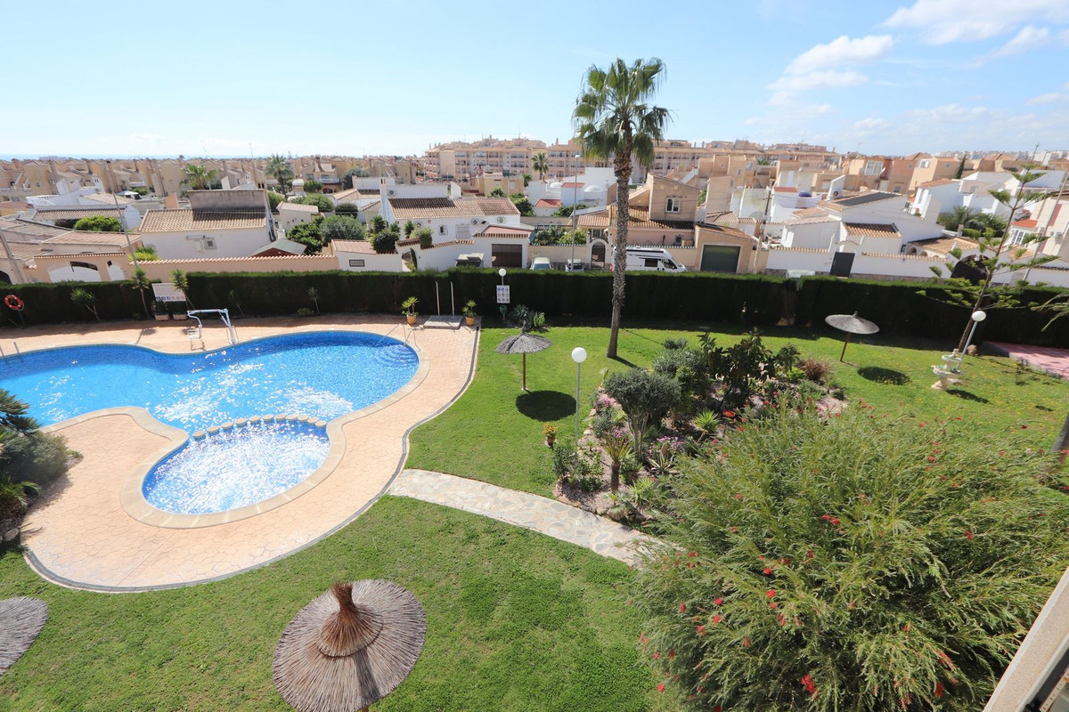 Se vende Ático de 2 dormitorios en Costa Blanca, Alicante, España