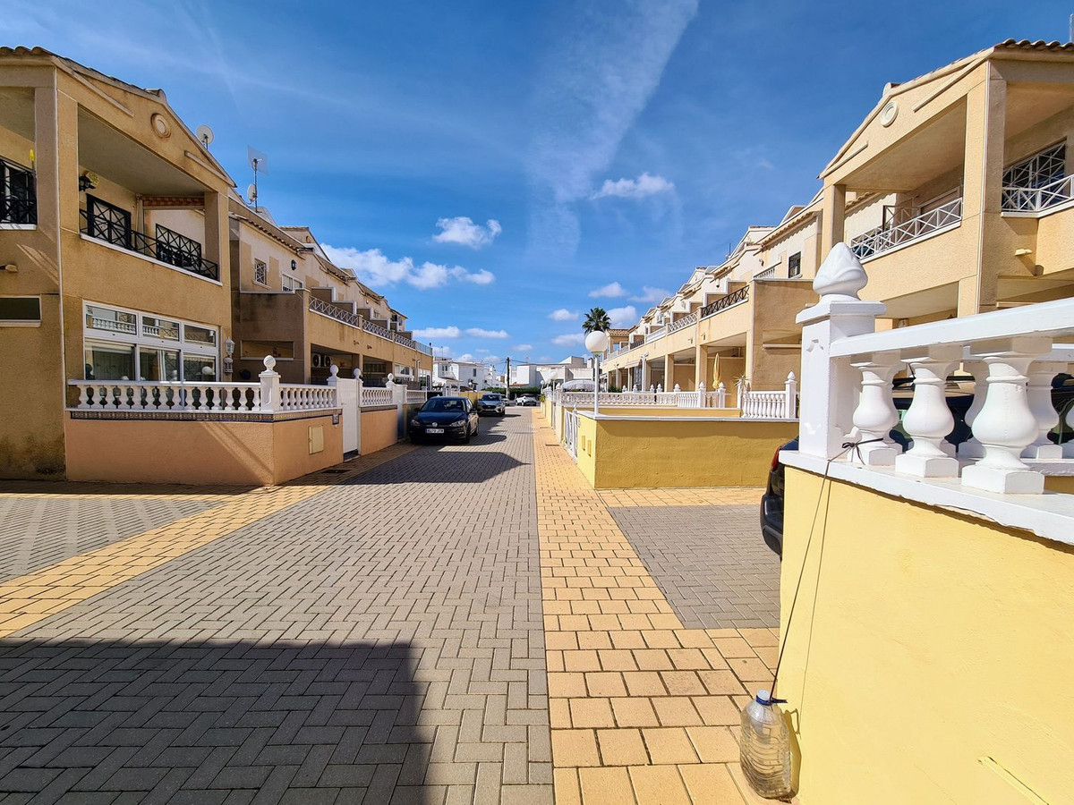 Se vende Ático de 2 dormitorios en Costa Blanca, Alicante, España