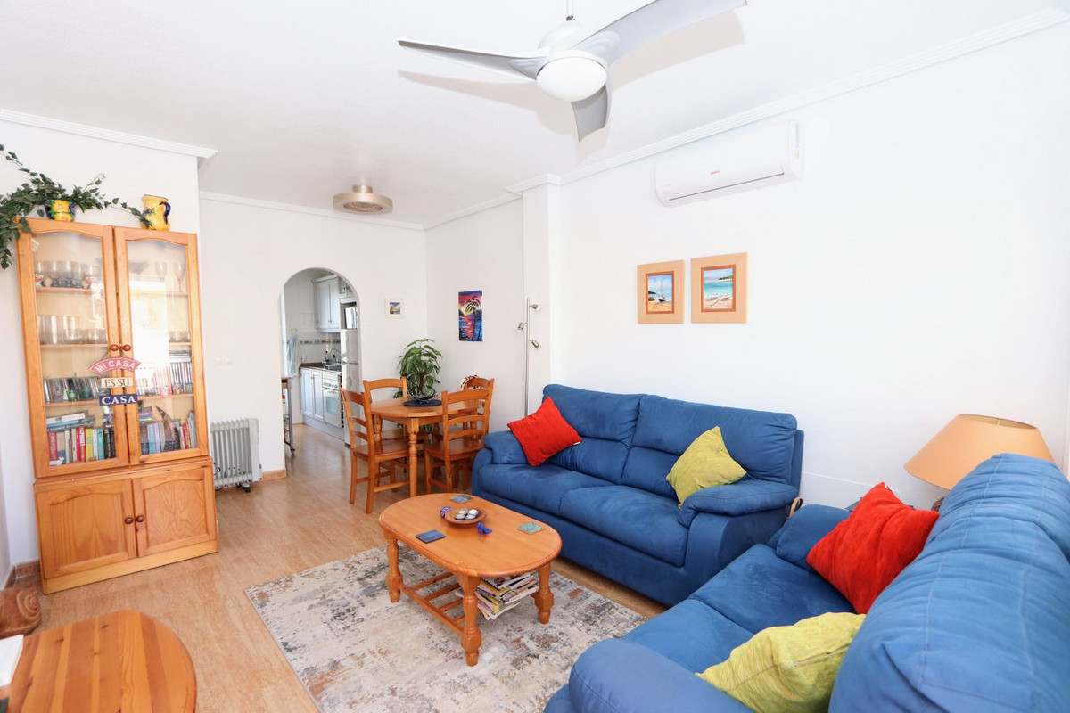 Se vende Ático de 2 dormitorios en Costa Blanca, Alicante, España